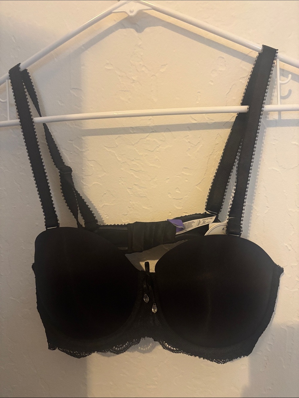 Black Lace-Trim Push-Up Bra